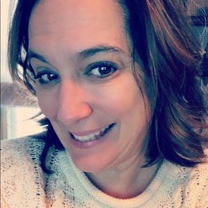 Meet your Posher, Caroline